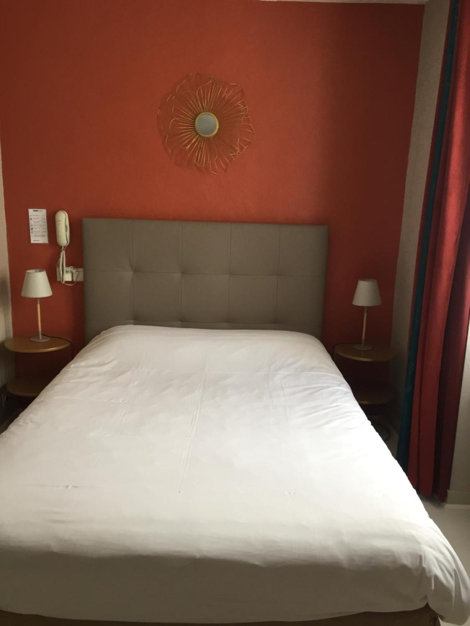 Auberge Du Calvaire Pontchateau Luaran gambar