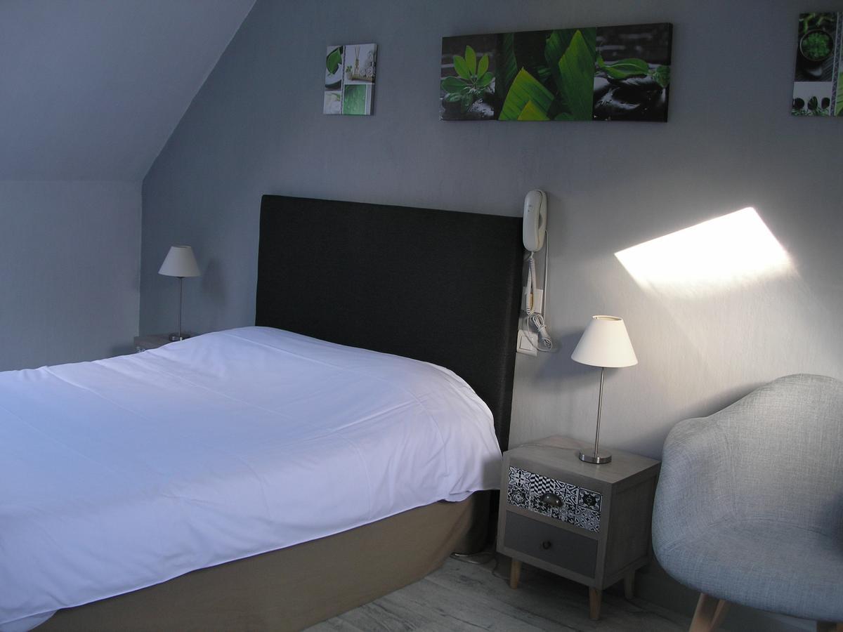 Auberge Du Calvaire Pontchateau Luaran gambar